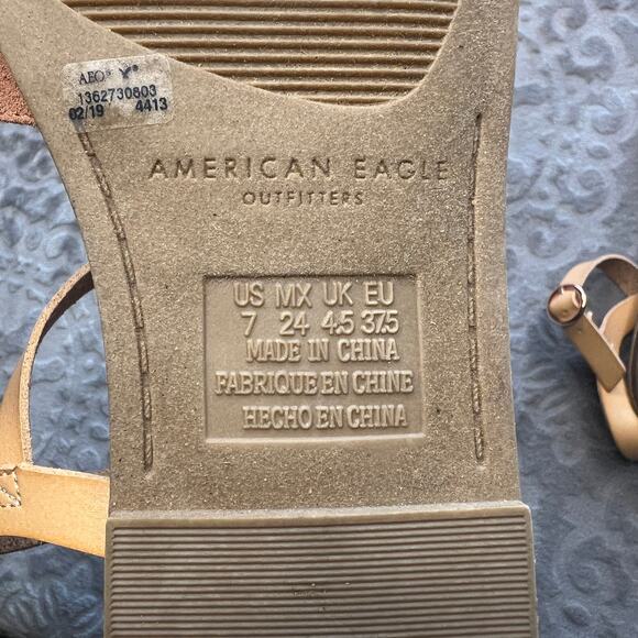American Eagle Beige Brown Strappy Sandals 7 - Picture 7 of 7